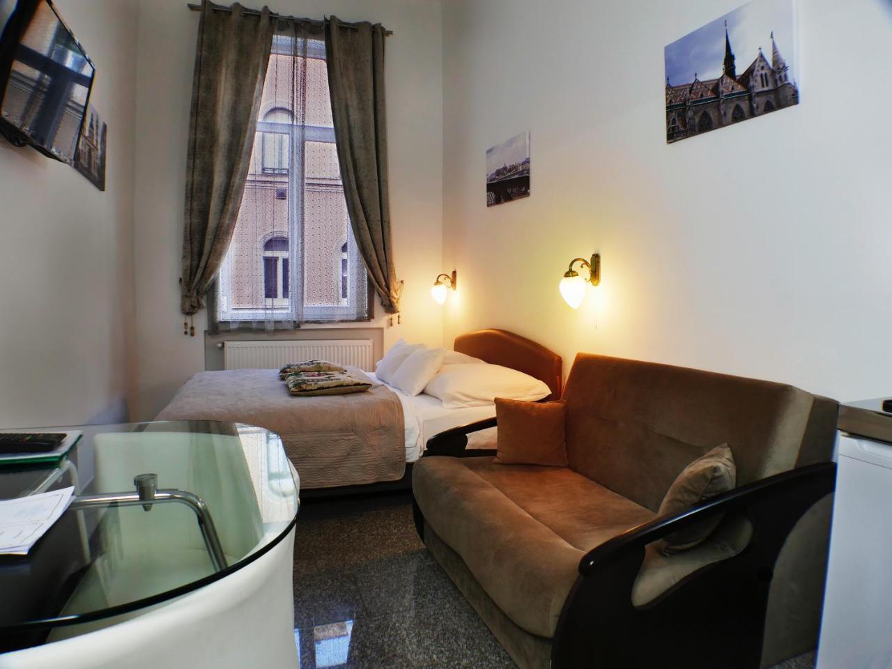 Happy Holiday Lux Apartments Budapest Esterno foto